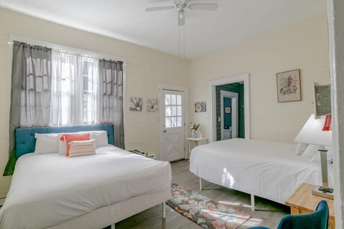 Pretty Peach Palace-Historic, Mins To Downtown Mobile Luaran gambar