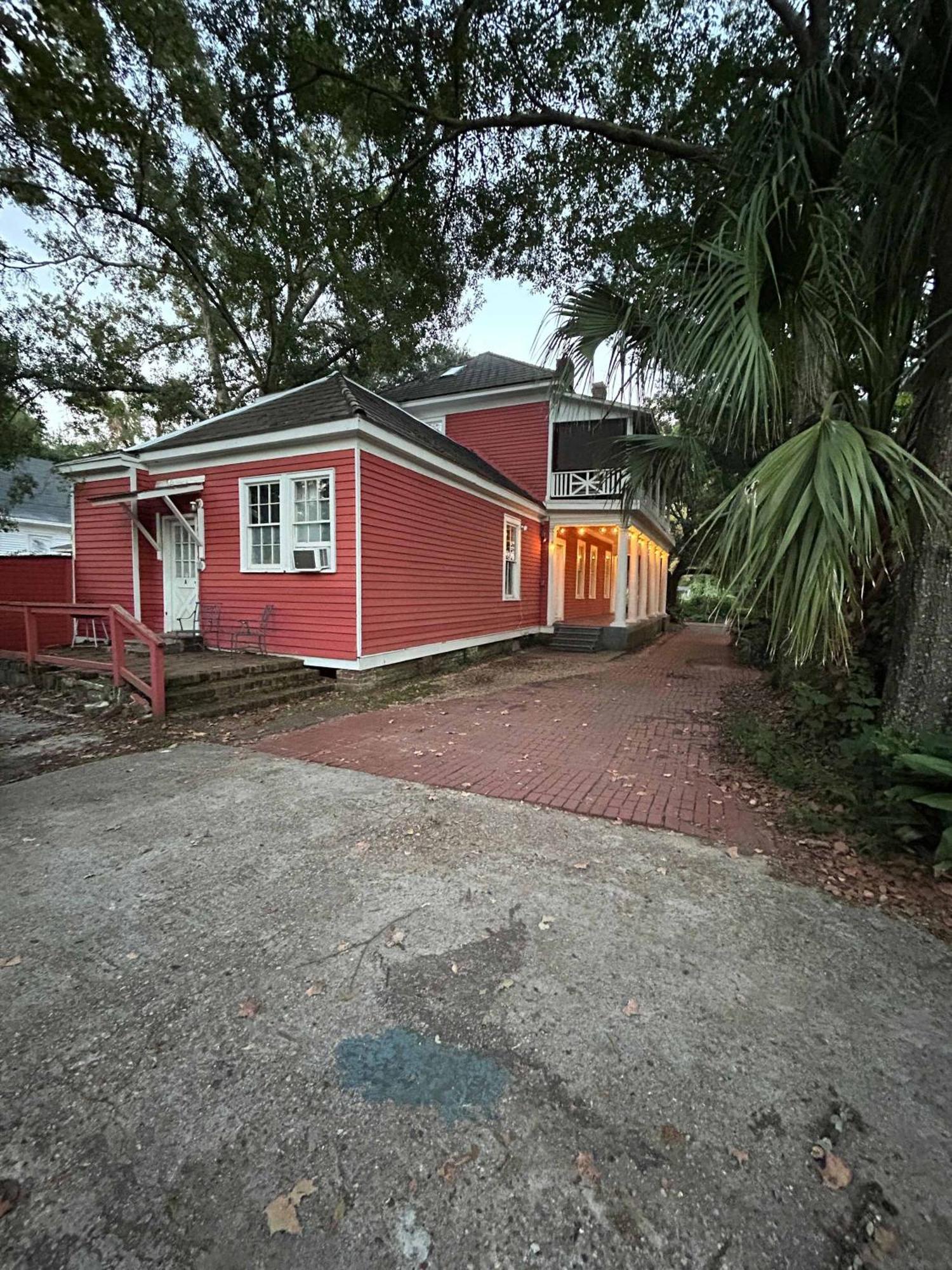 Pretty Peach Palace-Historic, Mins To Downtown Mobile Luaran gambar